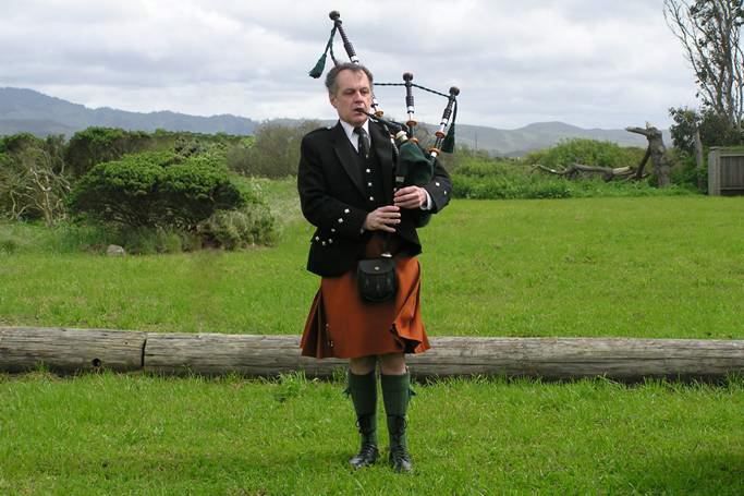 bagpiper.jpg